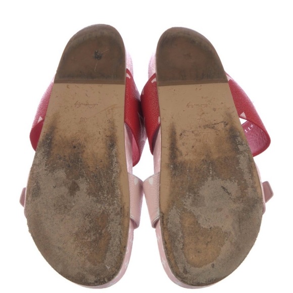 Louis Vuitton Monogram Slides - Picture 3 of 4